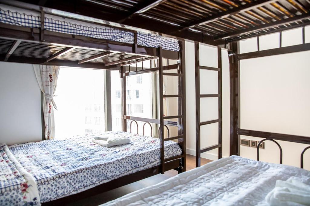 Gold Bee Dormitary Service Apartment Хошимін Екстер'єр фото